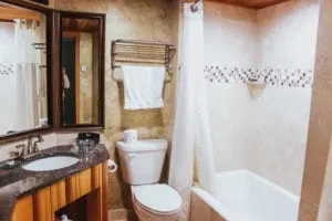 Golden Arrow Lakeside Resort