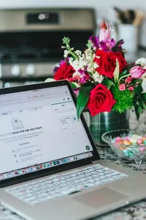 Tax Season H&R Block