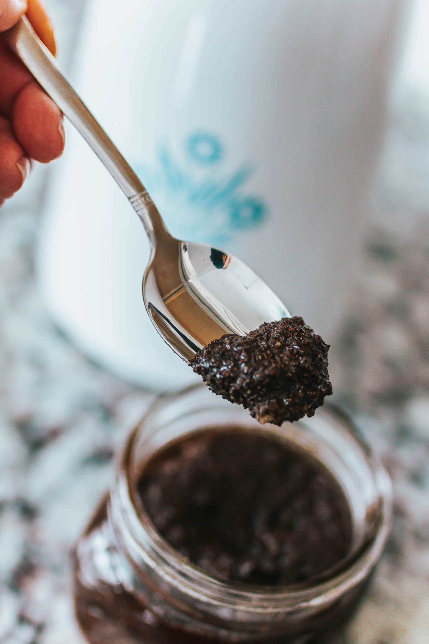 Coconut Oil Coffee Scrub — The Best DIY Cellulite Trick ...