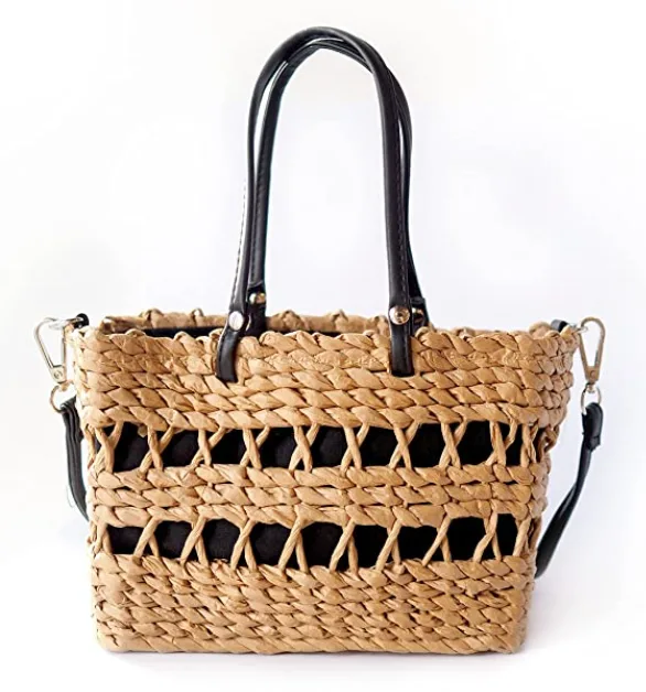 The Enduring Charm of Wicker Totes for Summer and Beyond