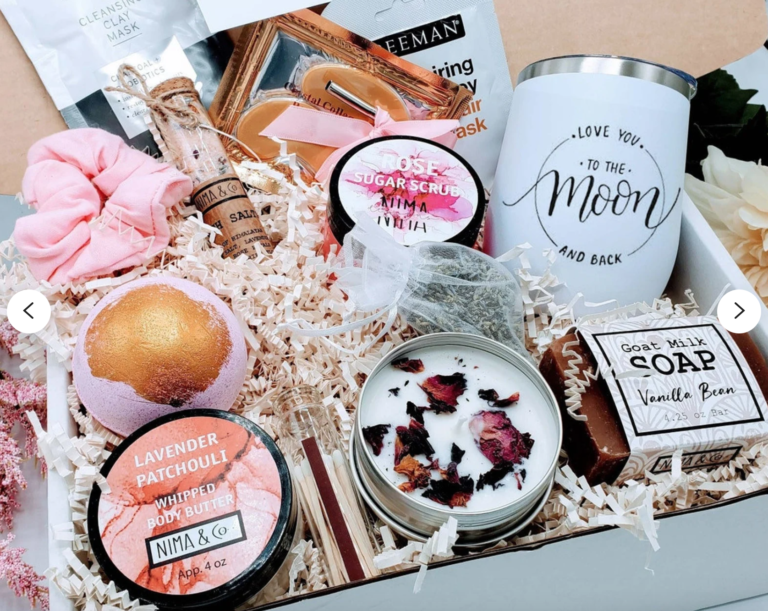 35 Gorgeous Mother's Day Box Ideas Your Mom is Guaranteed to Love